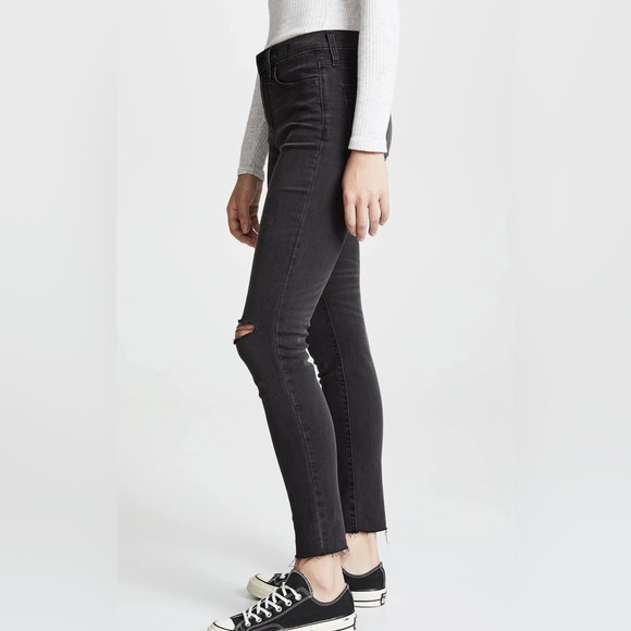 Madewell 9” Mid-Rise Skinny Jeans - Picture 2 of 6